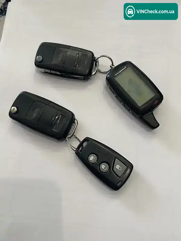 Volkswagen Passat 2004, фото з оголошення 2 з 11, VIN WVWZZZ3BZ5P009196