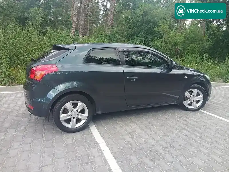 Kia Ceed 2008, фото з оголошення 2 з 11, VIN U5YFF23229L028125