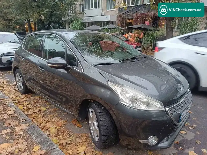 Peugeot 208 2012, фото з оголошення 2 з 20, VIN VF3CC8FP0CW126177