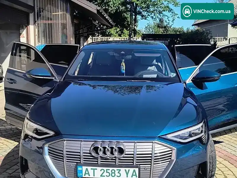 Audi e-tron 2020, фото з оголошення 1 з 20, VIN WAUZZZGE3LB035561