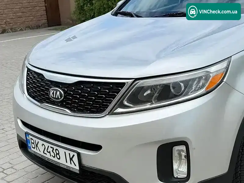 Kia Sorento 2014, фото з оголошення 2 з 20, VIN 5XYKT4A65EG468219