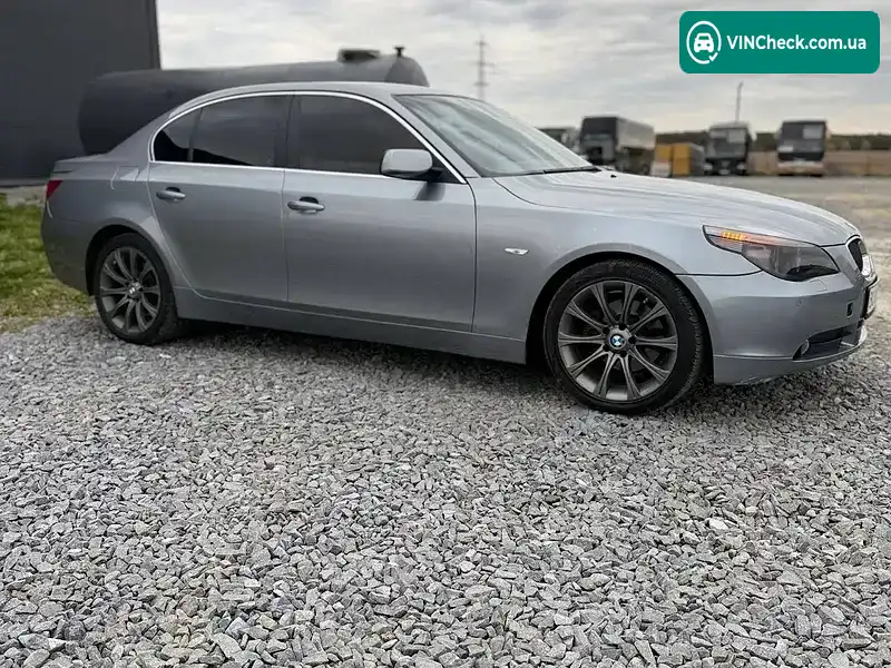 BMW 5 Series 2006, фото з оголошення 2 з 21, VIN WBANE31040B958082