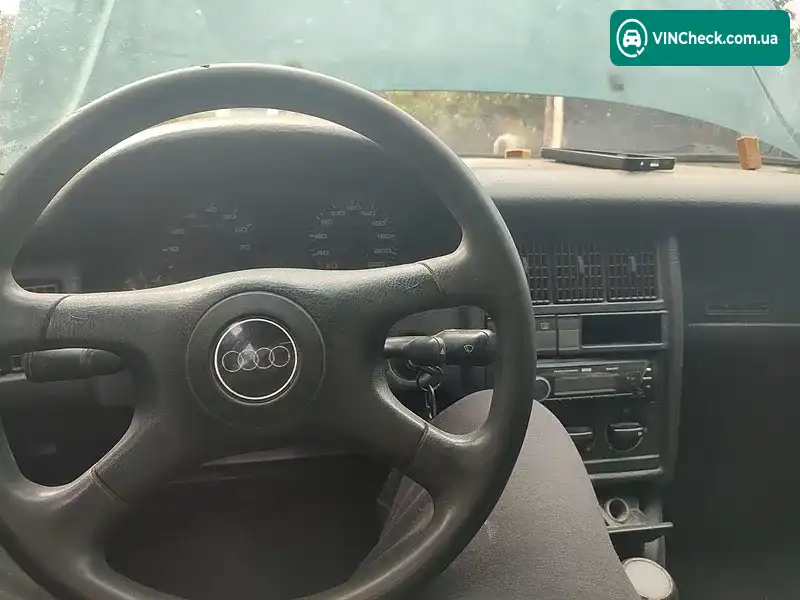 Audi 80 1990, фото з оголошення 1 з 10, VIN WAUZZZ8AZLA129855