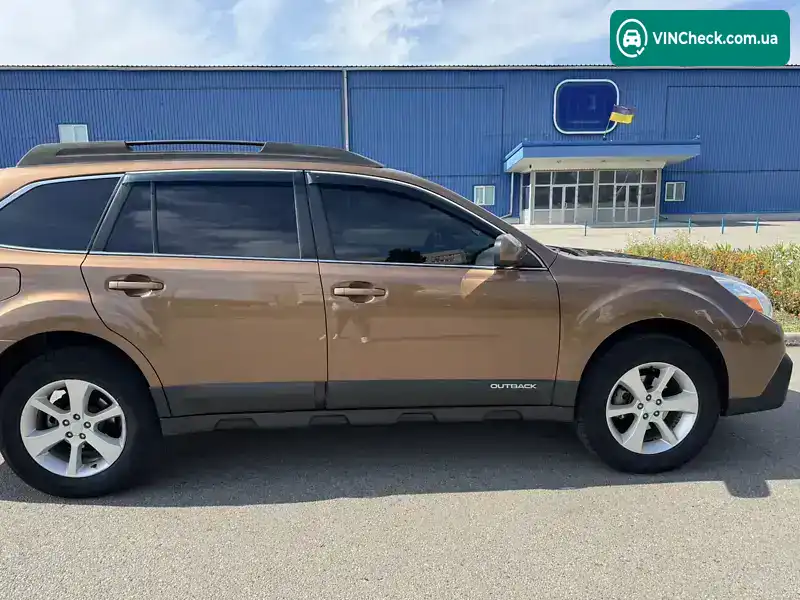 Subaru Outback 2013, фото з оголошення 2 з 19, VIN 4S4BRGBC7D3277369