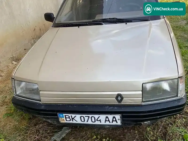 Renault 21 1986, фото з оголошення 2 з 4, VIN VF1L48205G0557586