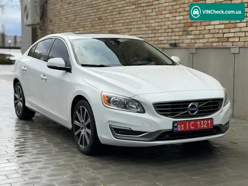Volvo S60 2017, фото з оголошення 2 з 20, VIN LYV402HK8HB195279