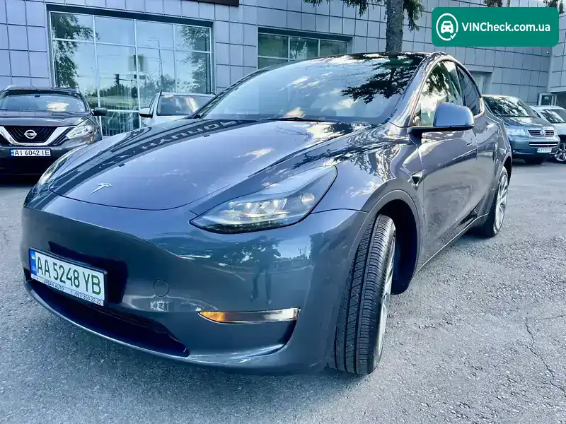 Tesla Model Y 2023, фото з оголошення 2 з 21, VIN 7SAYGDEE8PF802871