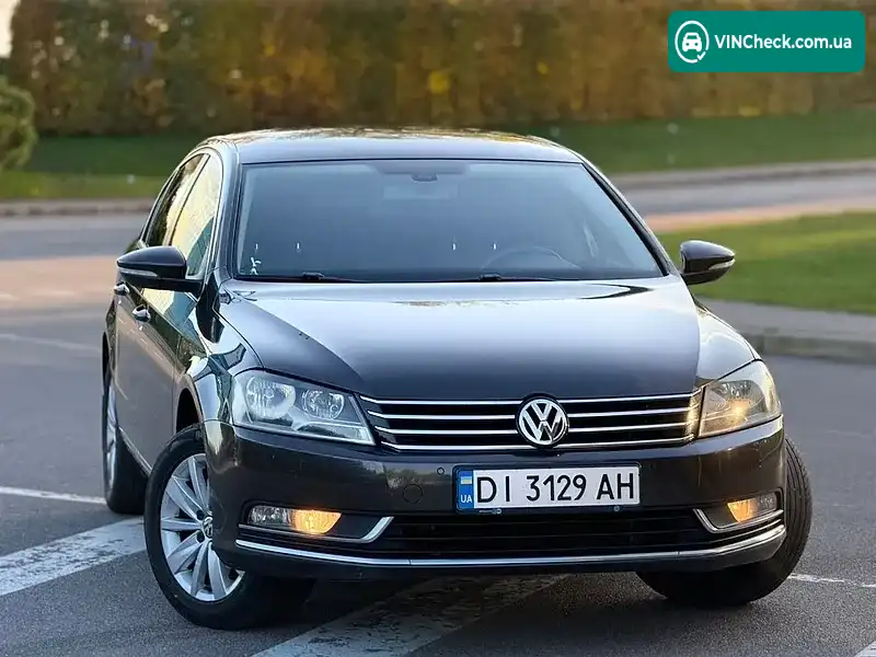 Volkswagen Passat 2012, фото з оголошення 2 з 20, VIN WVWZZZ3CZDP009132