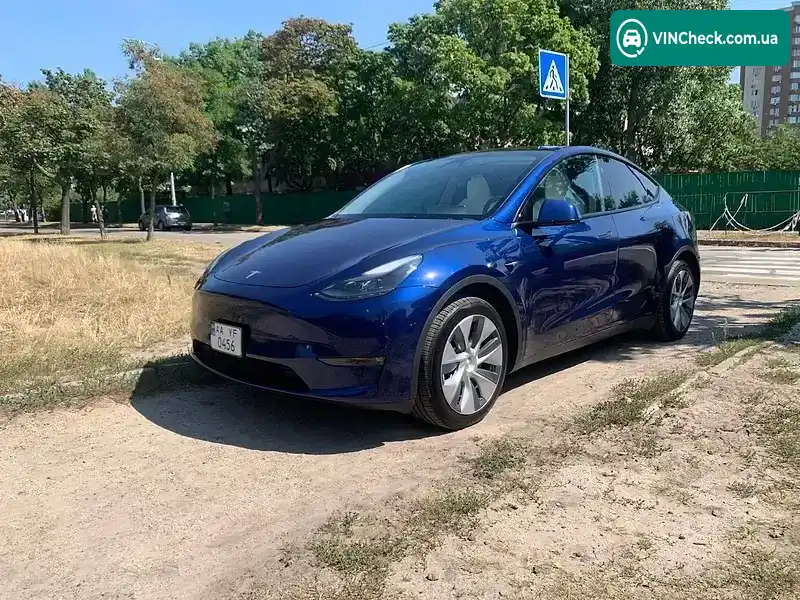Tesla Model Y 2023, фото з оголошення 1 з 18, VIN 7SAYGDEE1PA198173