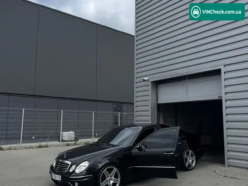 Mercedes-Benz E-Class 2003, фото з оголошення 2 з 8, VIN WDB2110701A158911