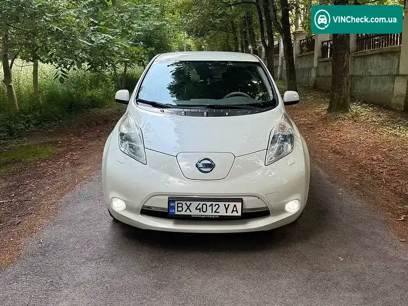 Nissan Leaf 2011, фото з оголошення 2 з 14, VIN JN1FAAZE0U0008990