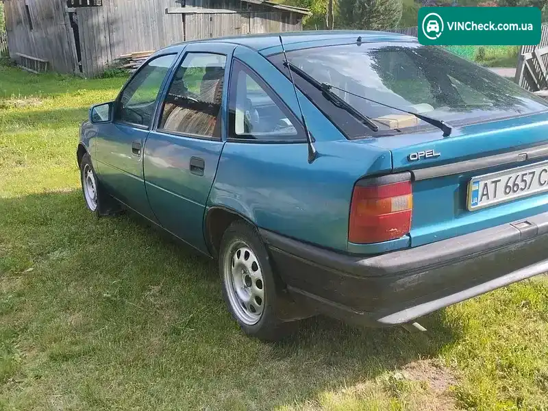Opel Vectra 1993, фото з оголошення 2 з 15, VIN W0L000089P5239187