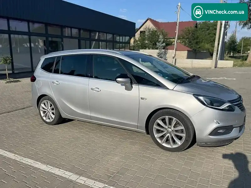 Opel Zafira 2018, фото з оголошення 2 з 20, VIN W0VPE9E77J1168391