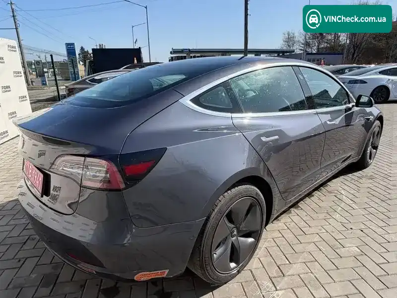 Tesla Model 3 2019, фото з оголошення 2 з 20, VIN 5YJ3E1EA2KF410891