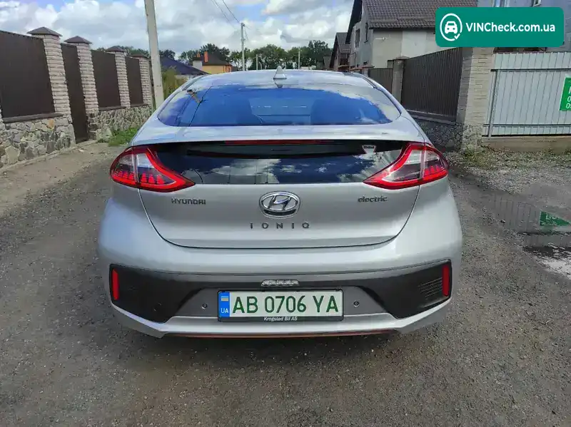 Hyundai Ioniq 2017, фото з оголошення 2 з 14, VIN KMHC851HFHU010398
