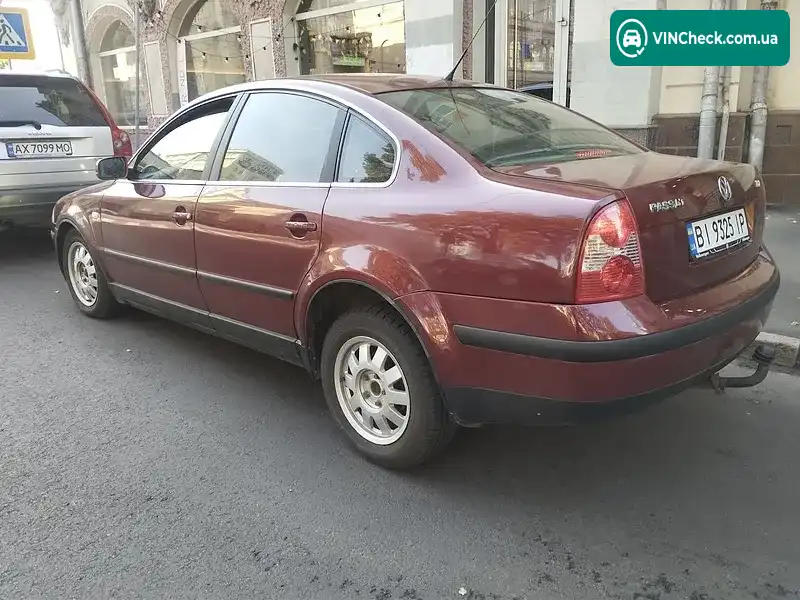 Volkswagen Passat 2002, фото з оголошення 1 з 13, VIN WVWZZZ3BZ3E063070