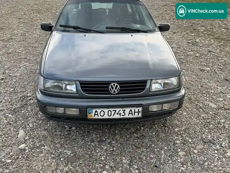 Volkswagen Passat 1995, фото з оголошення 1 з 11, VIN WVWZZZ3AZSE028557