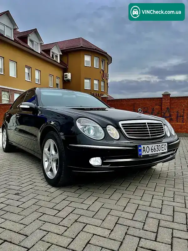 Mercedes-Benz E-Class 2004, фото з оголошення 1 з 20, VIN WDB2110421A420115