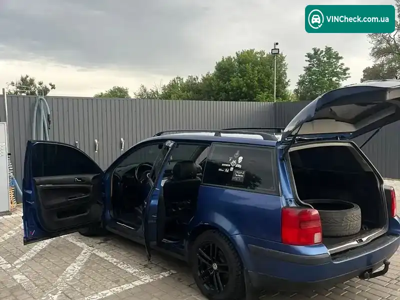 Volkswagen Passat 1999, фото з оголошення 1 з 14, VIN WVWZZZ3BZXE337357