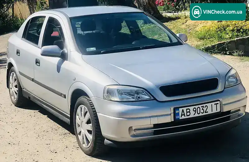 Opel Astra 2000, фото з оголошення 2 з 11, VIN W0L0TGF48X6158844
