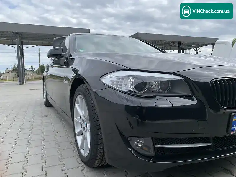 BMW 5 Series 2011, фото з оголошення 1 з 20, VIN WBAFW51080C498514