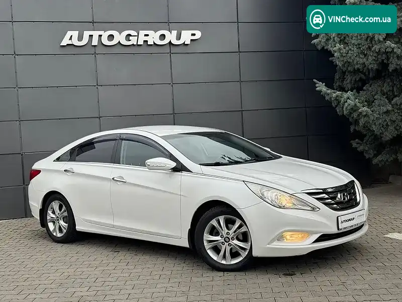 Hyundai Sonata 2010, фото з оголошення 2 з 20, VIN KMHEC41CBBA169774