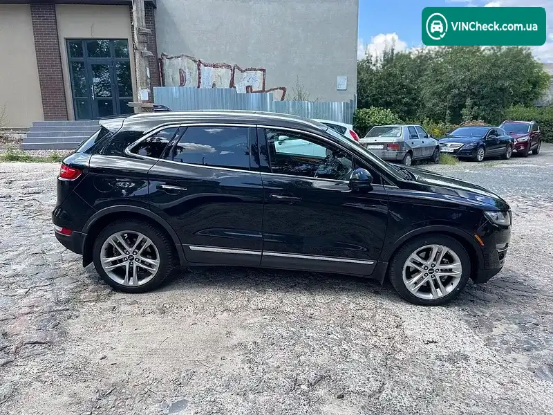 Lincoln MKC 2019, фото з оголошення 2 з 20, VIN 5LMCJ3D93KUL32183