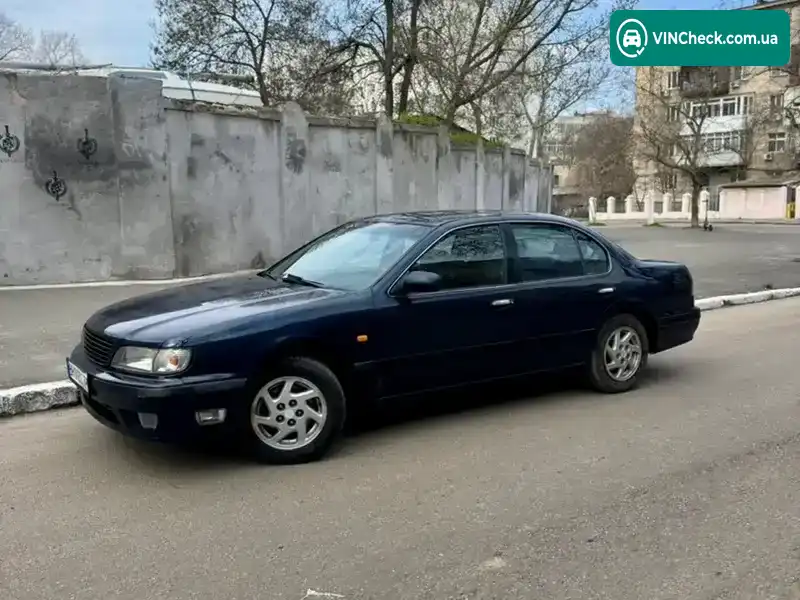 Nissan Maxima 1995, фото з оголошення 2 з 20, VIN JN1CAUA32U0016116