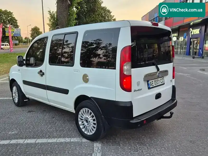 Fiat Doblo 2006, фото з оголошення 2 з 13, VIN ZFA22300005390611