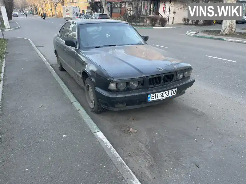BMW 5 Series 1990, фото з оголошення 1 з 12, VIN WBAHB51050BD03806