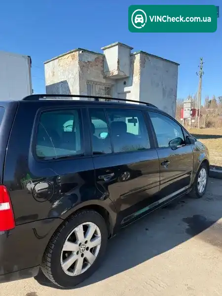 Volkswagen Touran 2005, фото з оголошення 2 з 20, VIN WVGZZZ1TZ5W166951