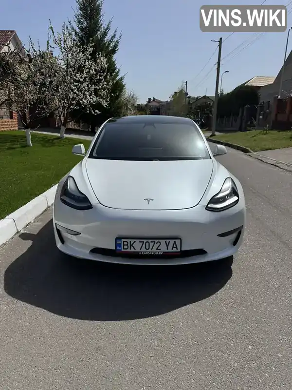 Tesla Model 3 2020, фото з оголошення 2 з 21, VIN 5YJ3E1EC9LF641399