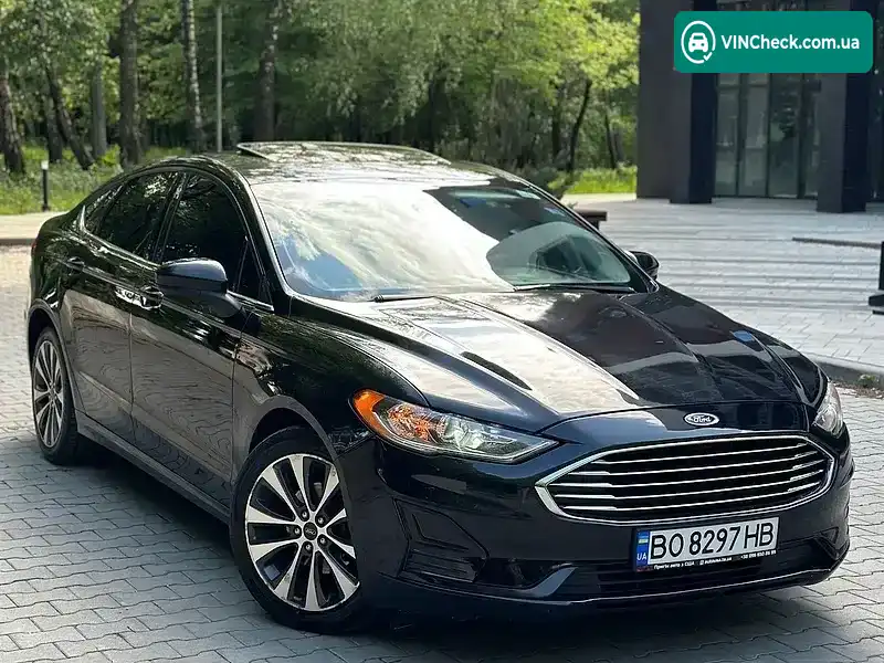 Ford Fusion 2020, фото з оголошення 2 з 21, VIN 3FA6P0T93LR191102