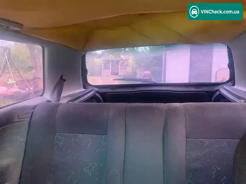 Volkswagen Golf 1993, фото з оголошення 2 з 20, VIN WVWZZZ1GZLW099705