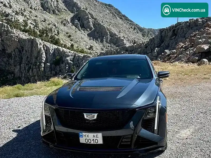 Cadillac Ct5 v 2024, фото з оголошення 2 з 12, VIN 1G6DV5RW1S0113761