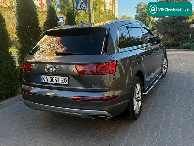 Audi Q7 2018, фото з оголошення 2 з 11, VIN WA1LAAF78JD053182