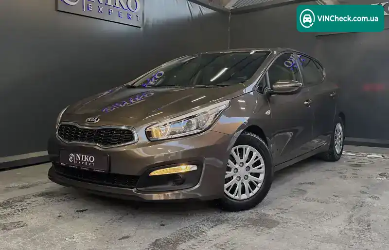 Kia Ceed 2018, фото з оголошення 1 з 21, VIN U5YHM512AJL347374