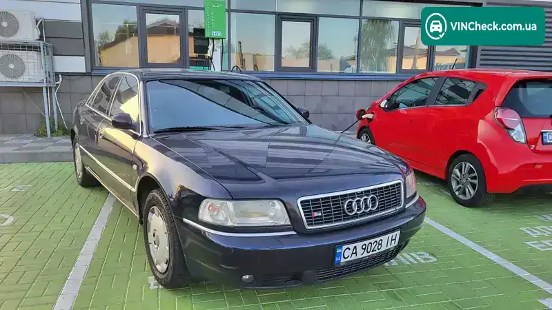 Audi A8 1998, фото з оголошення 1 з 20, VIN WAUZZZ4DZWN001417