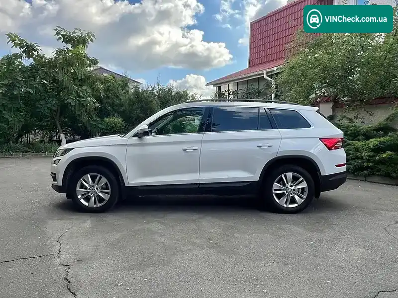 Skoda Kodiaq 2019, фото з оголошення 2 з 20, VIN TMBLJ6NSXKB400646