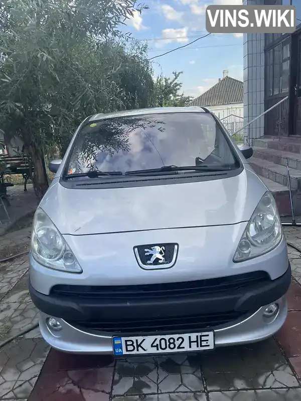 Peugeot 1007 2006, фото з оголошення 1 з 12, VIN VF3KMNFUC20043607