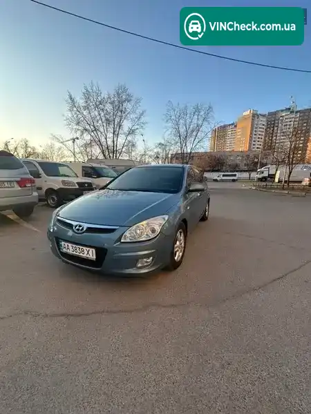 Hyundai i30 2008, фото з оголошення 2 з 9, VIN KMHDC51DP9U141761
