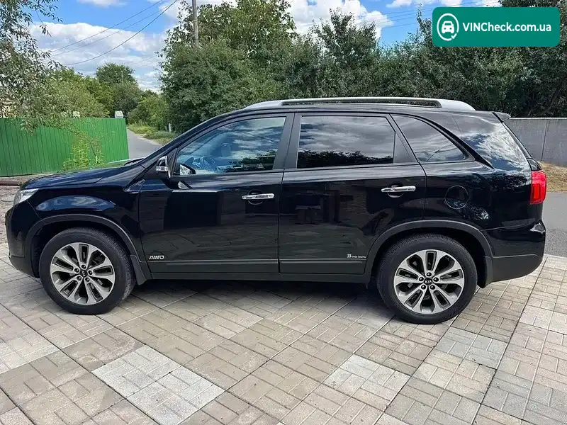 Kia Sorento 2014, фото з оголошення 2 з 20, VIN KNAKU814DE5573330