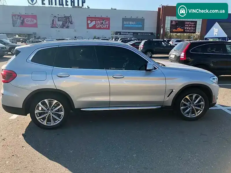 BMW X3 2019, фото з оголошення 2 з 10, VIN 5UXTR9C5XKLR04288