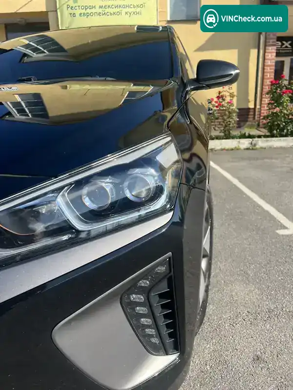 Hyundai Ioniq 2017, фото з оголошення 2 з 13, VIN KMHC851HFHU011044
