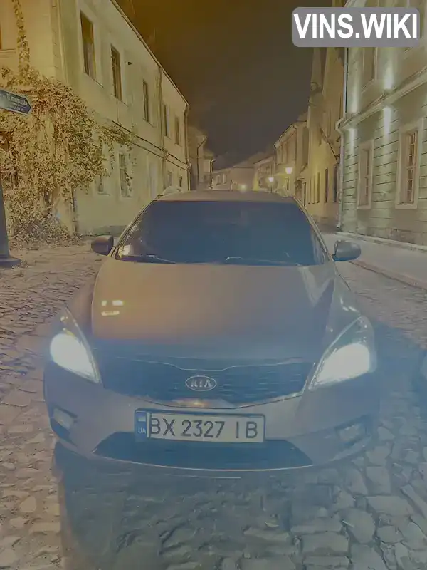 Kia Ceed 2010, фото з оголошення 1 з 15, VIN U5YHC812BBL181927