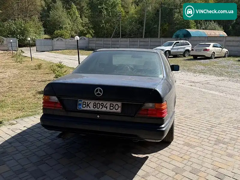 Mercedes-Benz E-Class 1992, фото з оголошення 1 з 20, VIN WDB1240501B002221