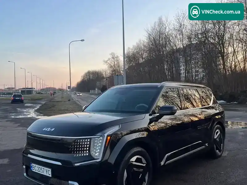 Kia EV9 2023, фото з оголошення 1 з 21, VIN KNDADFS51R6026525