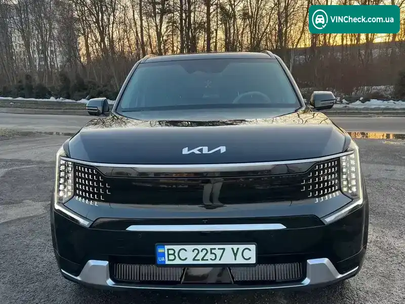 Kia EV9 2023, фото з оголошення 2 з 21, VIN KNDADFS51R6026525