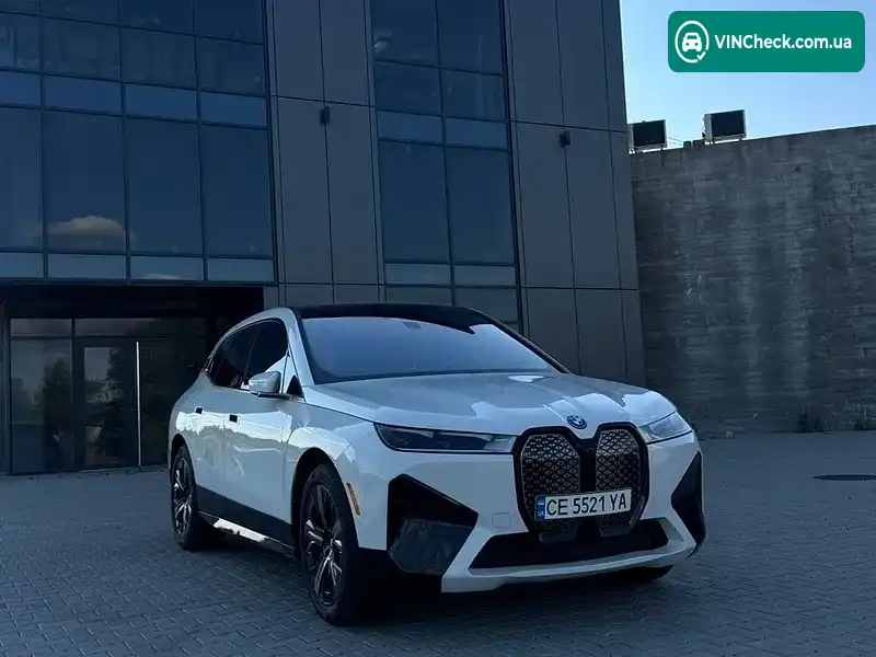 BMW iX 2025, фото з оголошення 1 з 20, VIN WB523CF04SCU70666