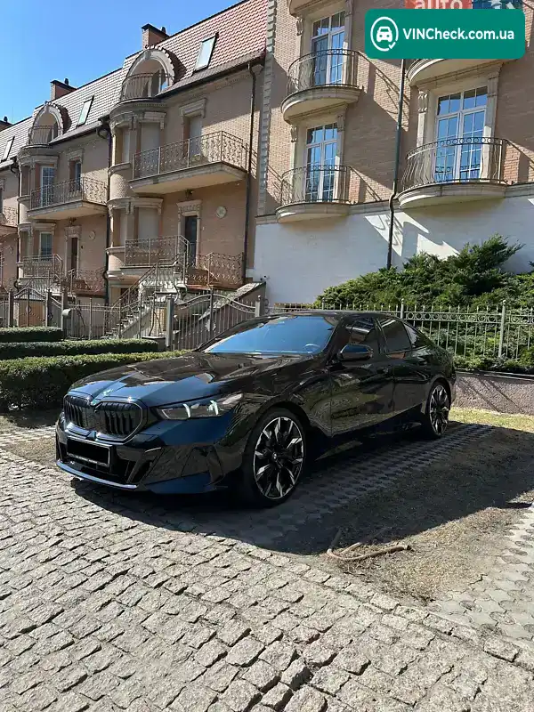 BMW 5 Series 2024, фото з оголошення 1 з 21, VIN WBA43FJ07RCS13515